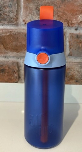 Air click water bottle - up,