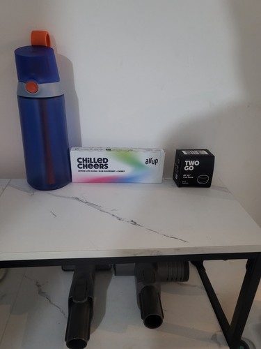 Air water bottle with - up,