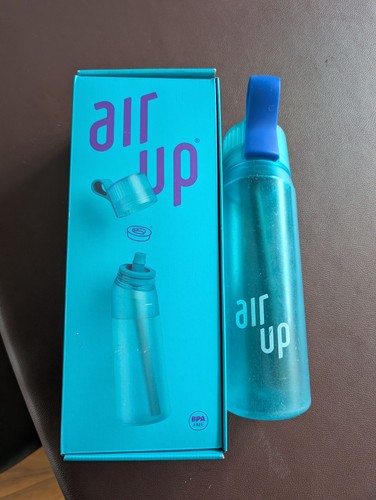 Air water bottle 650ml - water,
