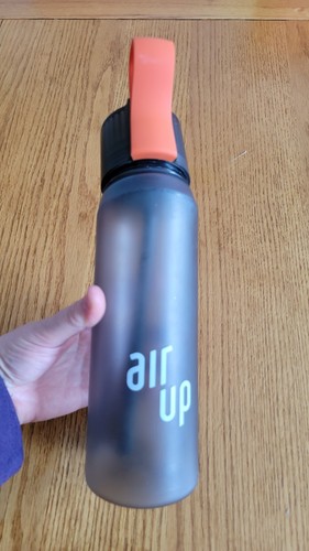 Air 650ml bottle - up,